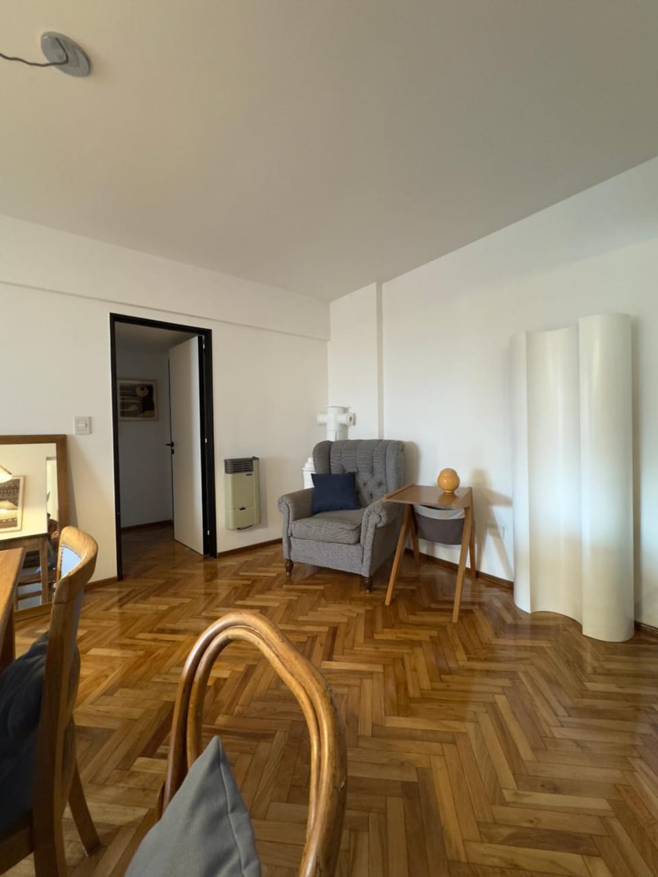 Apartment with art in Rosario river area Apartment in Rosario
