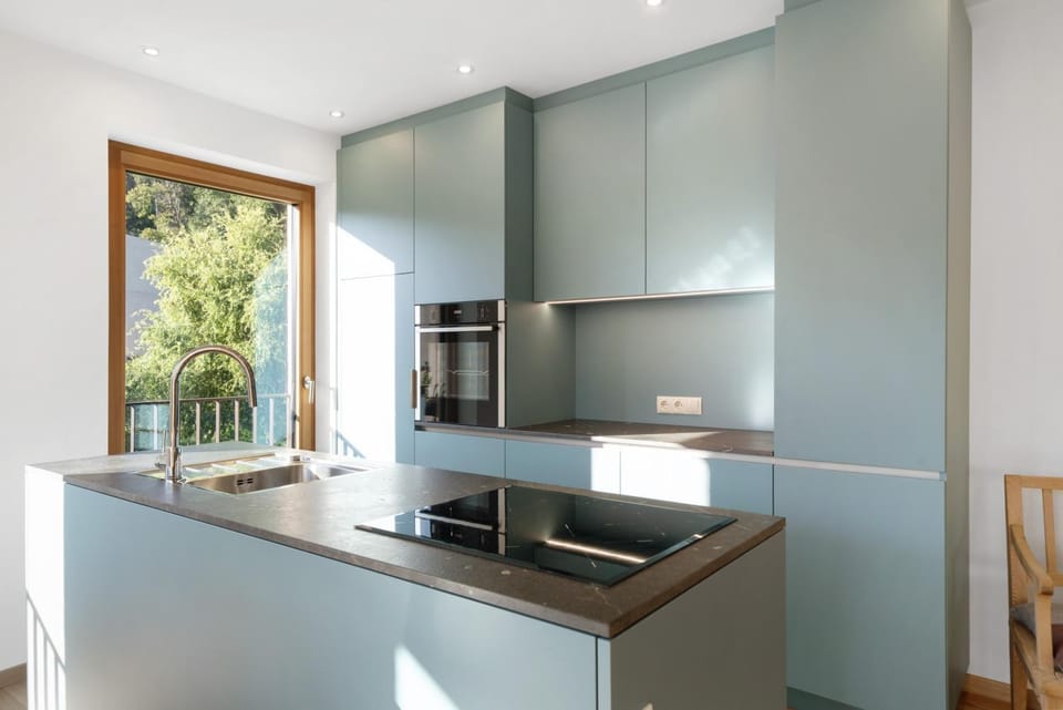 Kitchen or kitchenette, Living room