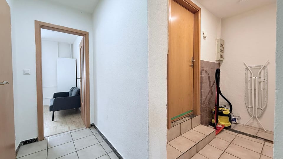 Shower, Bathroom, wardrobe