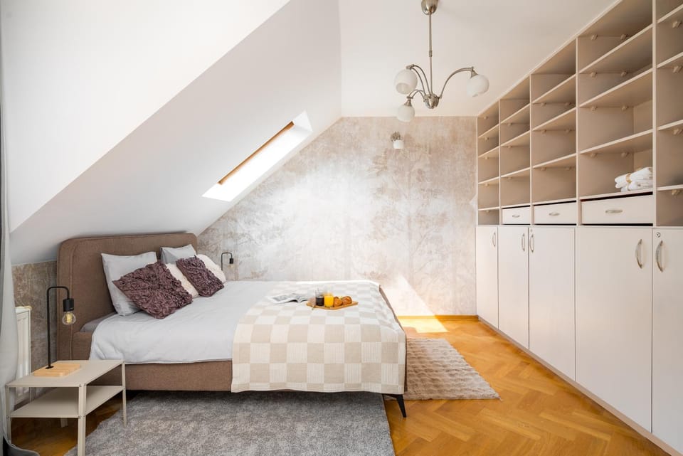 Bed, Photo of the whole room, Bedroom, wardrobe