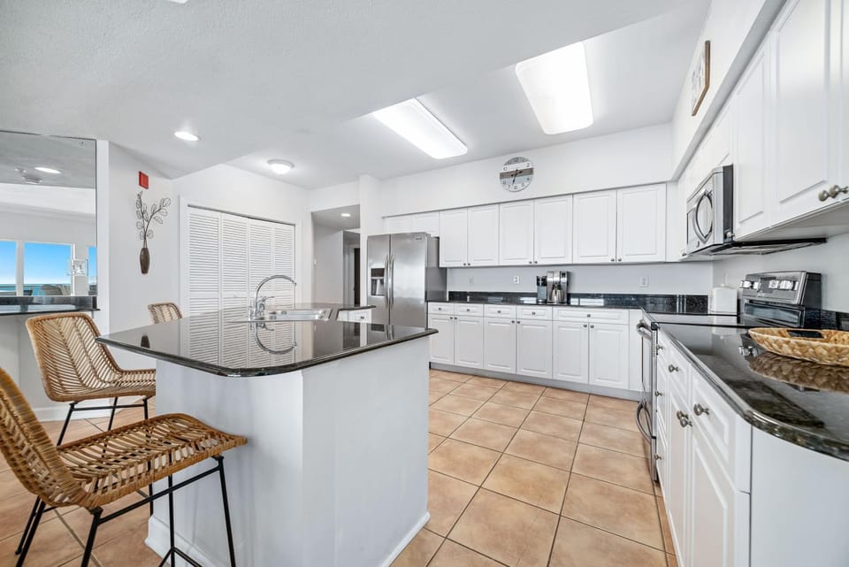 Admirals Quarters Unit 804 House in Orange Beach