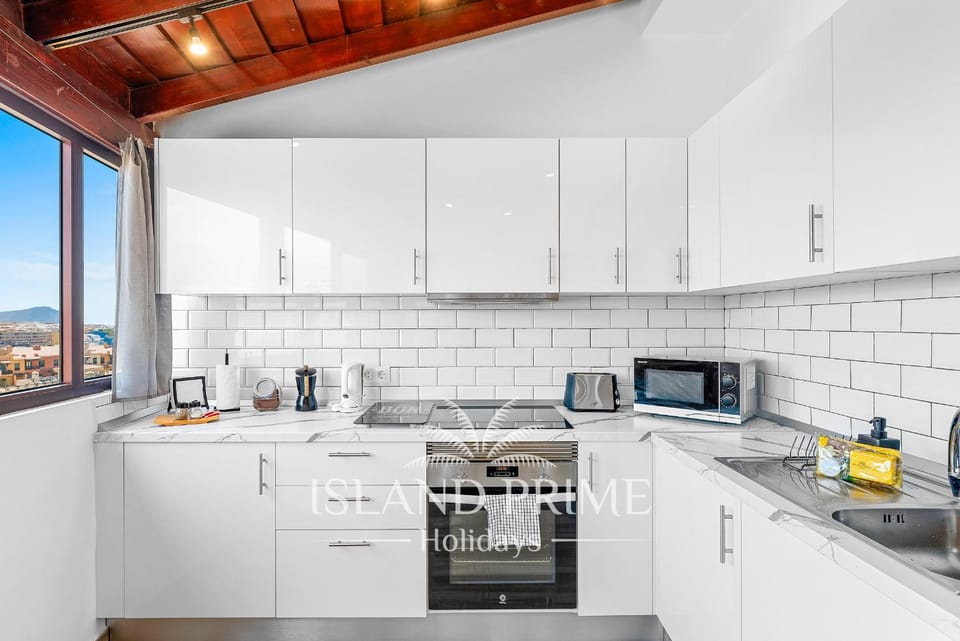 Coffee/tea facilities, Kitchen or kitchenette