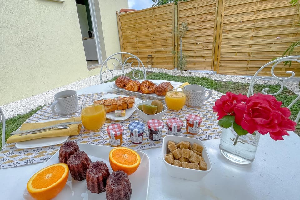 Garden, Garden view, Breakfast