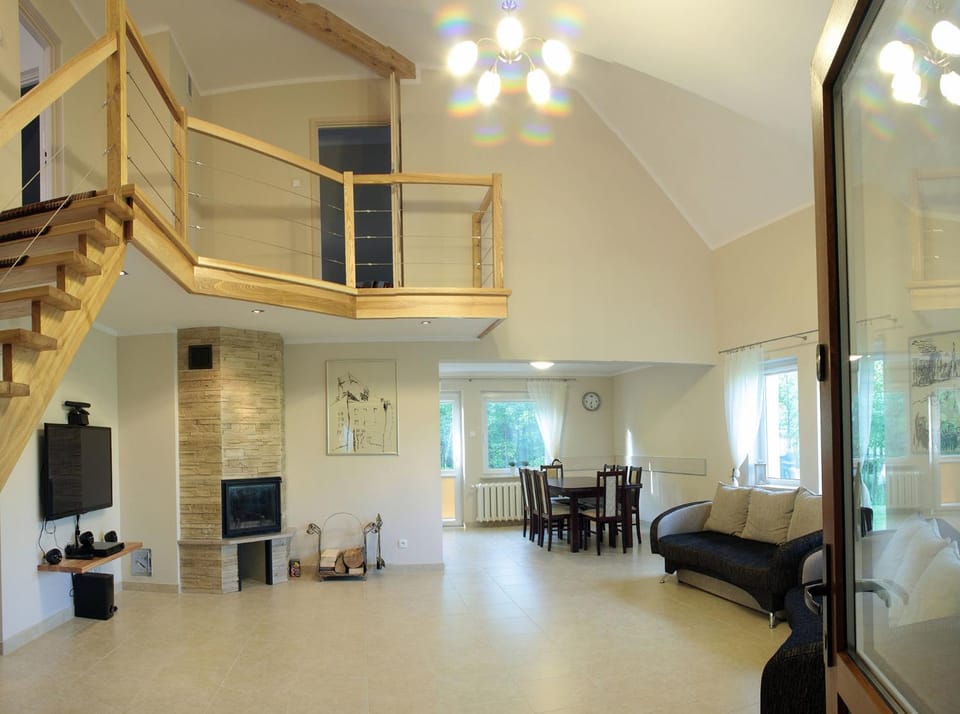 Communal lounge/ TV room, Living room, Seating area