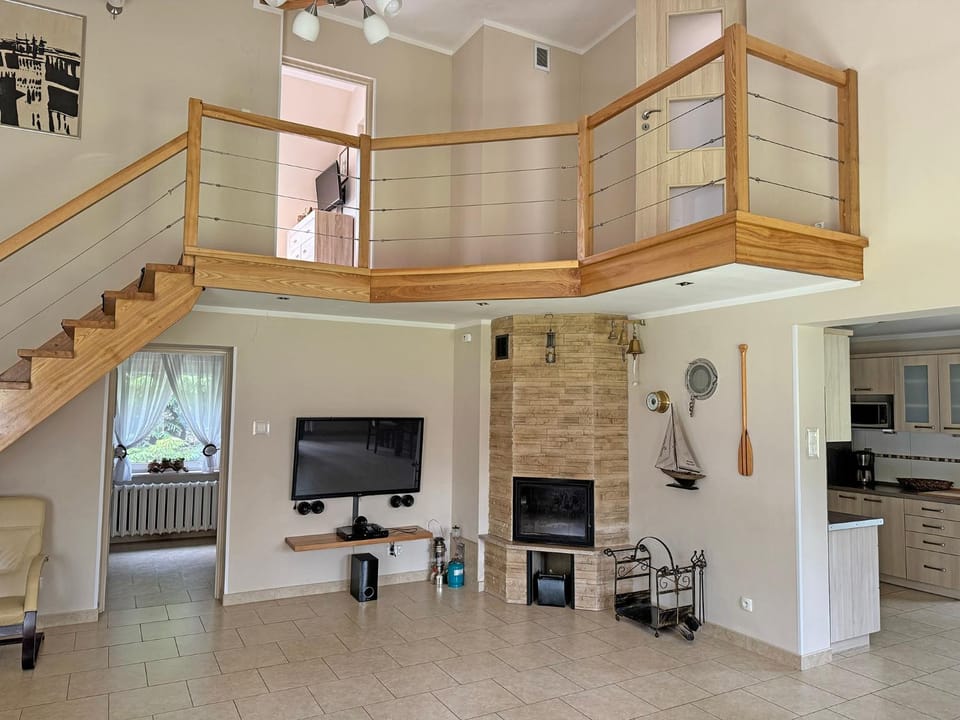 TV and multimedia, Living room