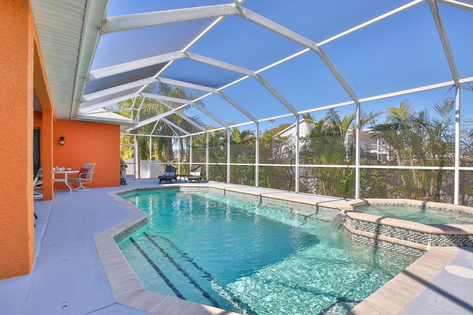 Florida Breeze House in Cortez