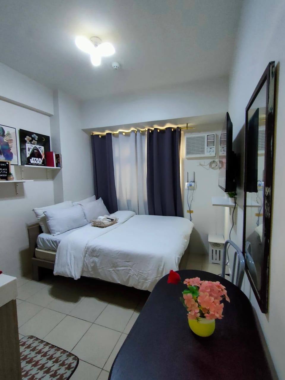 Trisha's Condotel Urban Deca Tower Edsa Apartment in Mandaluyong