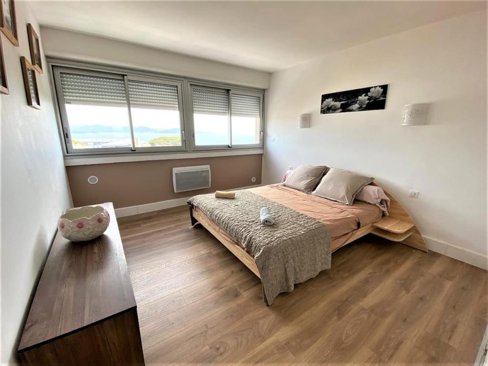 Le Panorama clim-wifi-parking-vue mer Apartment in La Ciotat