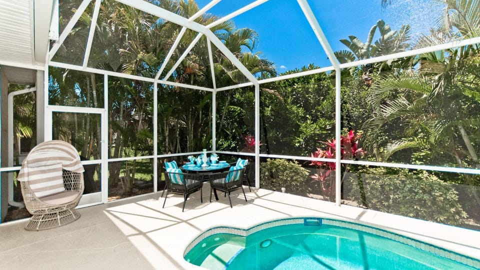 Sea La Vie House in Cortez