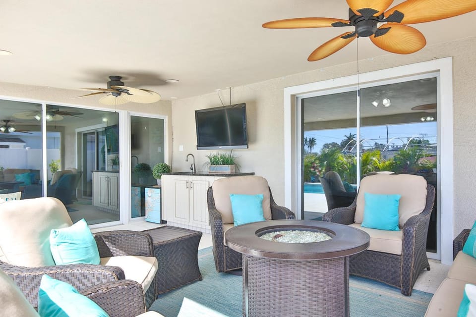Salty Starfish House in Bradenton
