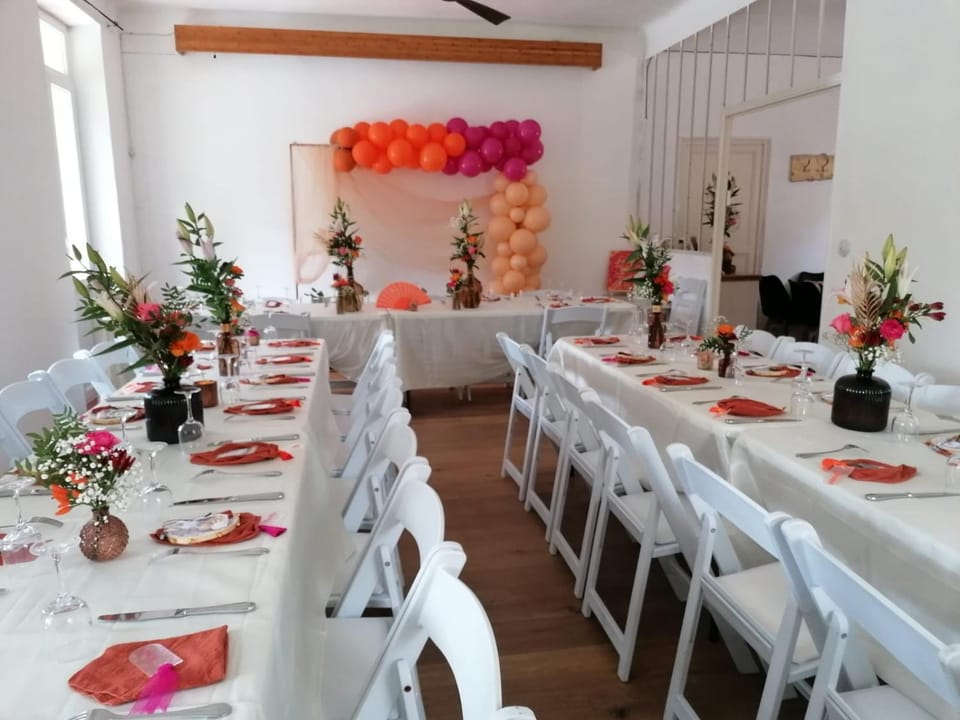 Restaurant/places to eat, Banquet/Function facilities, Dining area, wedding