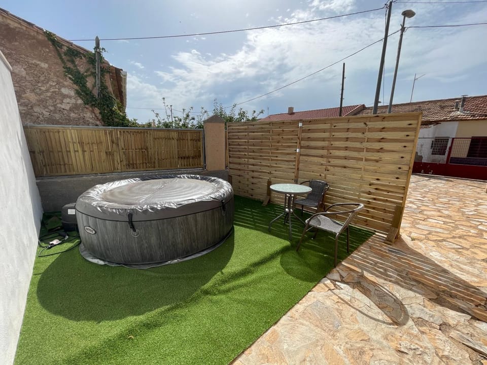 Day, Hot Tub, Balcony/Terrace