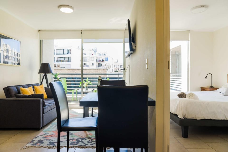 Chic 1BR Oasis in Centro Metro Bliss Your Doorstep Apartment in Santiago