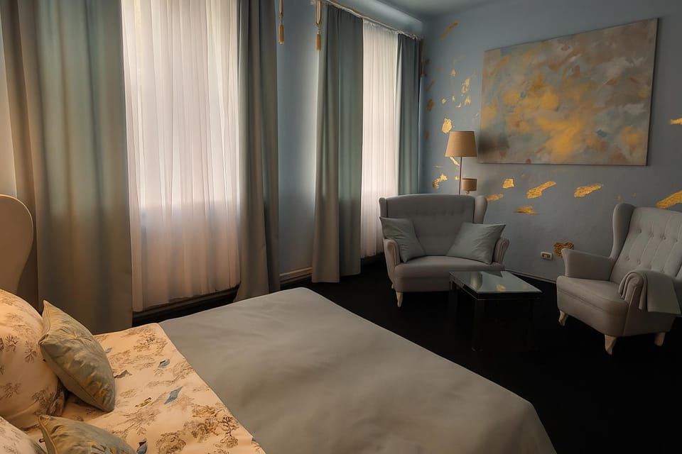 Photo of the whole room