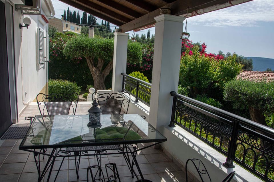 Natural landscape, Balcony/Terrace, Sea view