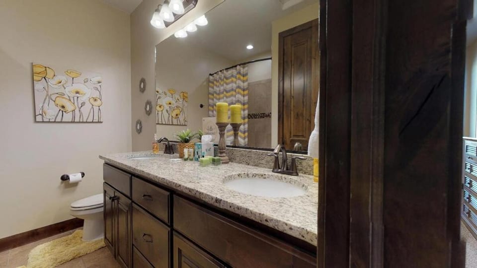 Kolob Canyon at Coral Ridge Resort House in Washington