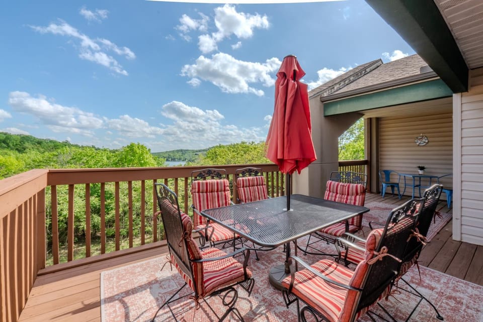 View (from property/room), Balcony/Terrace