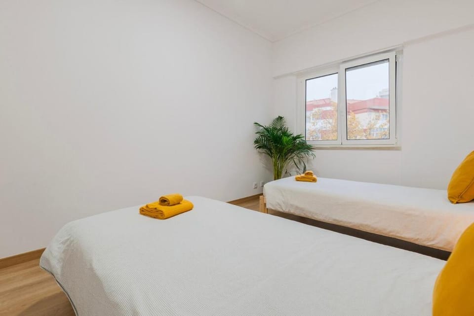 Oeiras Plaza Apartment in Lisbon District