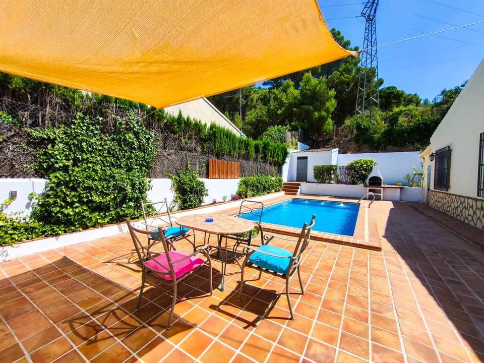 Garden, Swimming pool