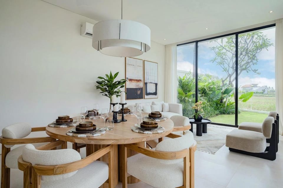 Brandnew 4BR Luxury Estate next to Beach & views Villa in Mengwi