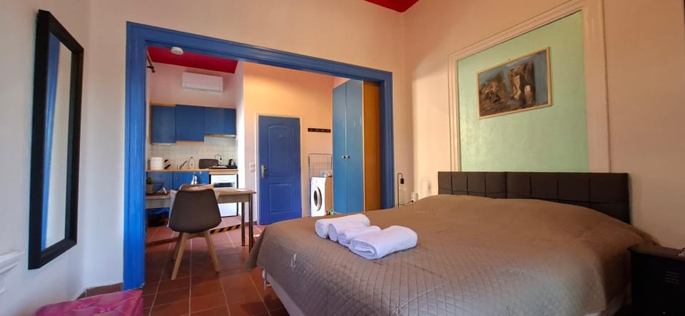 Park Studio Bed and Breakfast in İzmir Province