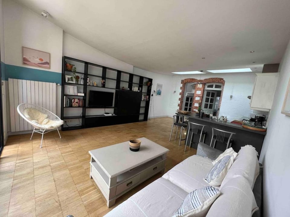 Communal lounge/ TV room, Kitchen or kitchenette