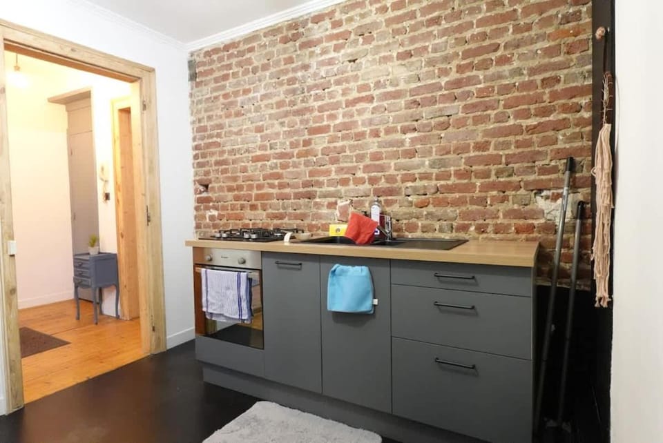 L'Échappée Boisée - close to train station and center Apartment in Arras