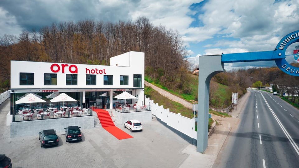 Day, Location, Parking