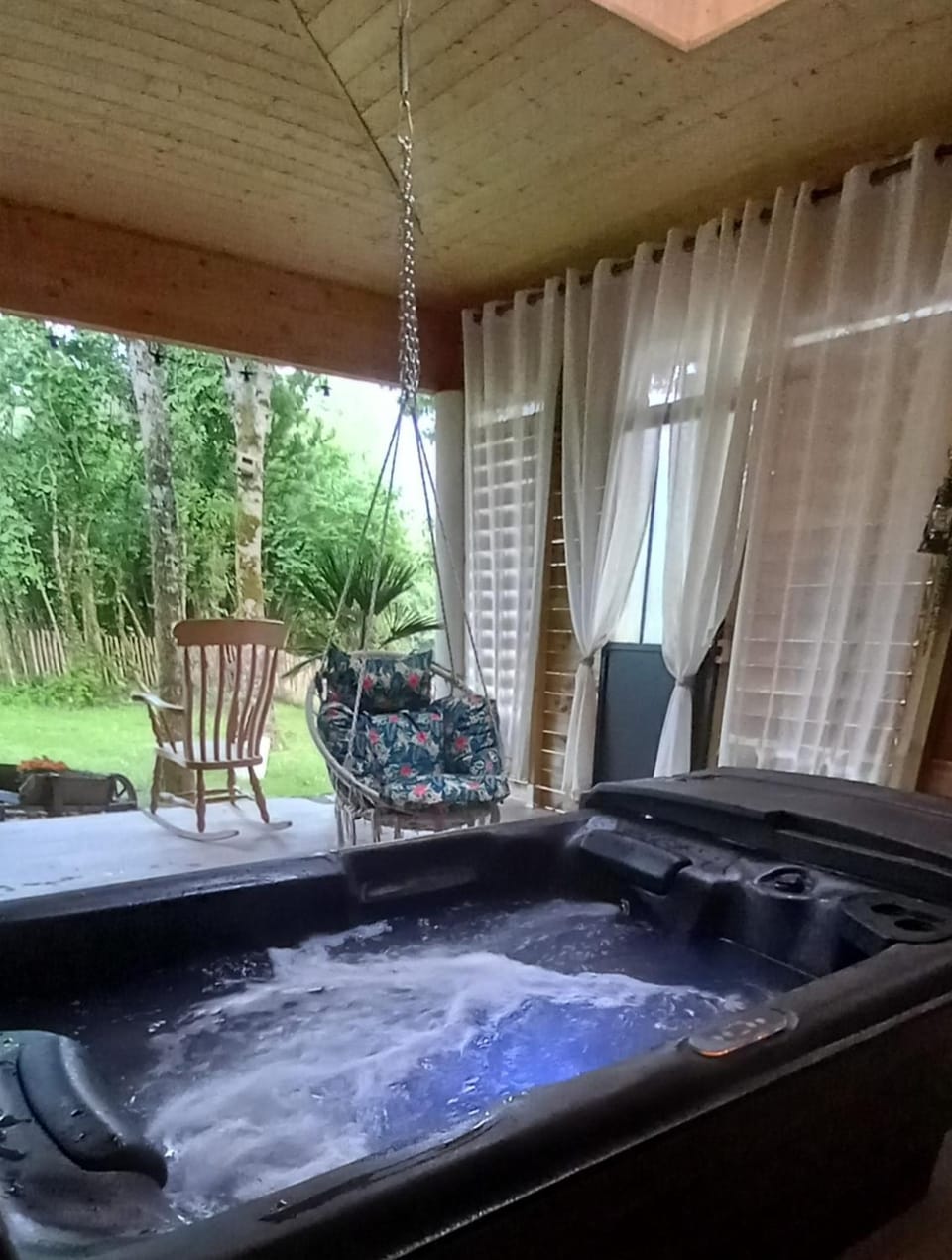 Hot Tub