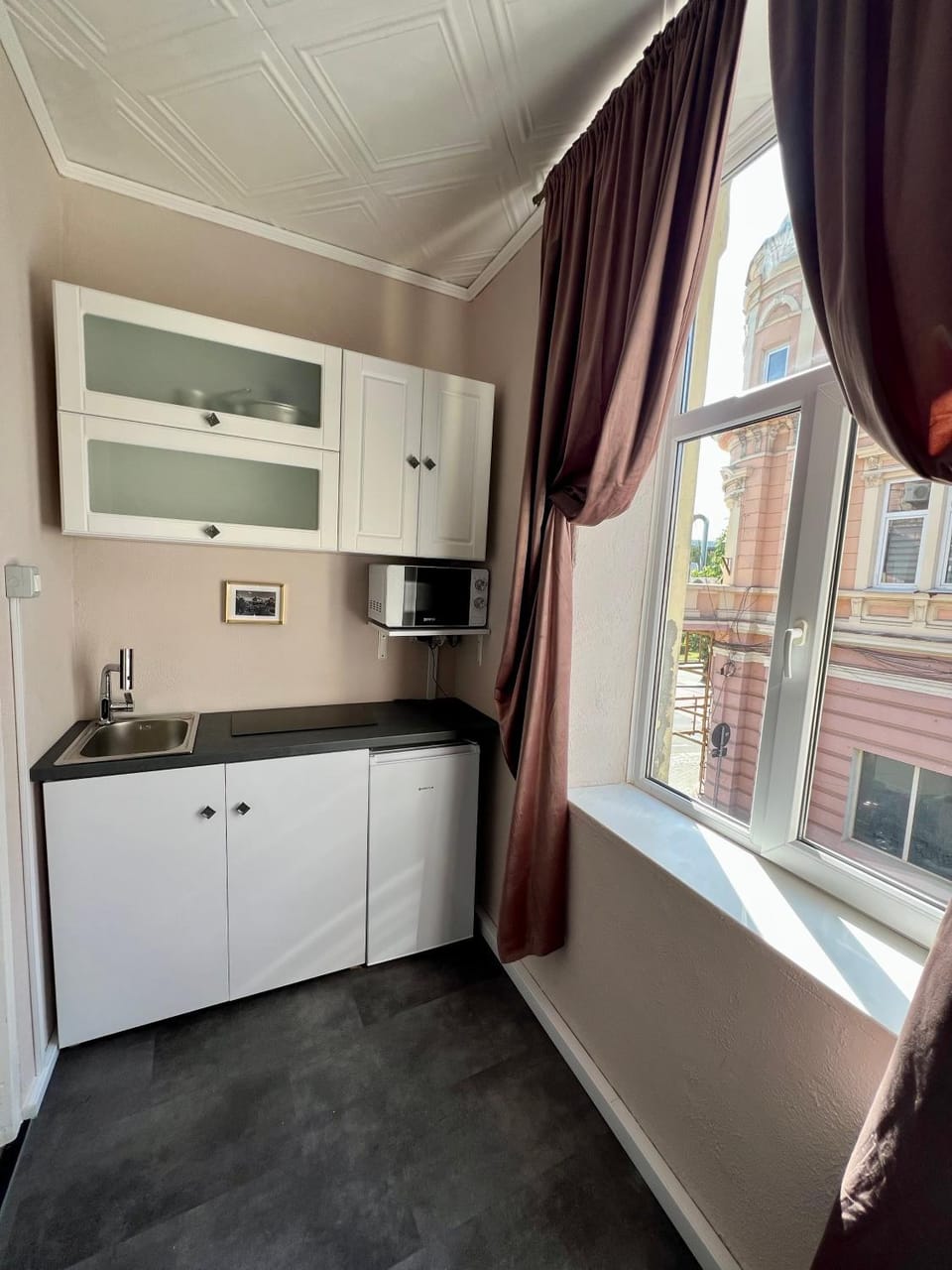 Kitchen or kitchenette, stove