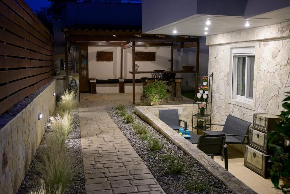 Garden, Balcony/Terrace
