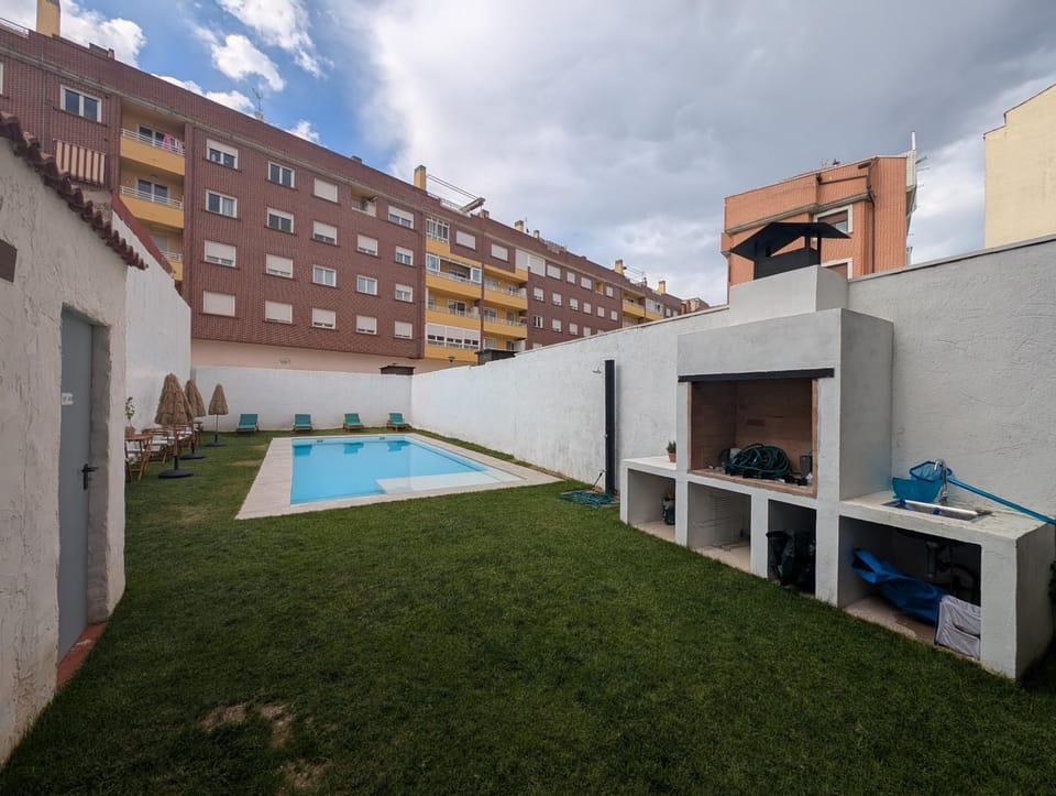 Garden, Swimming pool, Swimming pool