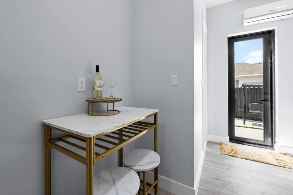Luxury Apartment to Relax Apartment in Cape Coral