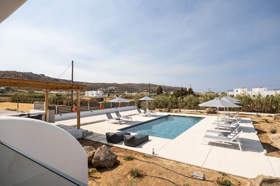 Patio, Day, Natural landscape, Pool view