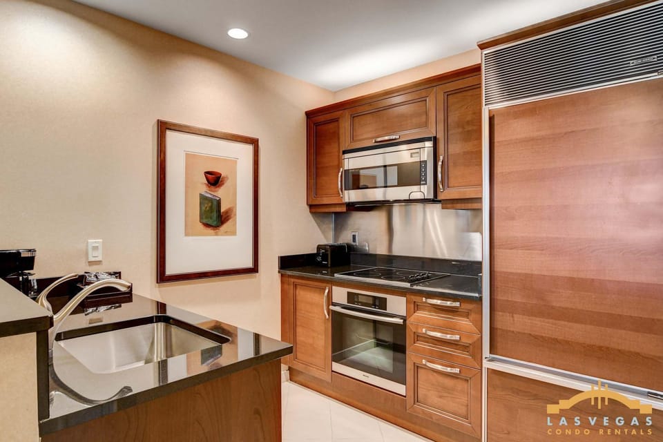MGM Signature-15-802 1Br 2Ba F1 Pits View Balcony House in Las Vegas Strip