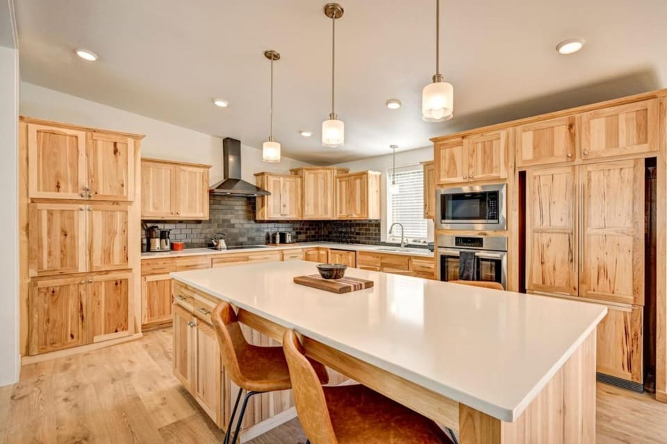 Stones Throw Retreat House in Park County