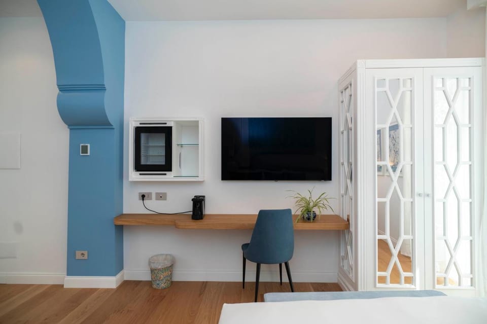 4ROOMS Naples Bed and Breakfast in Naples