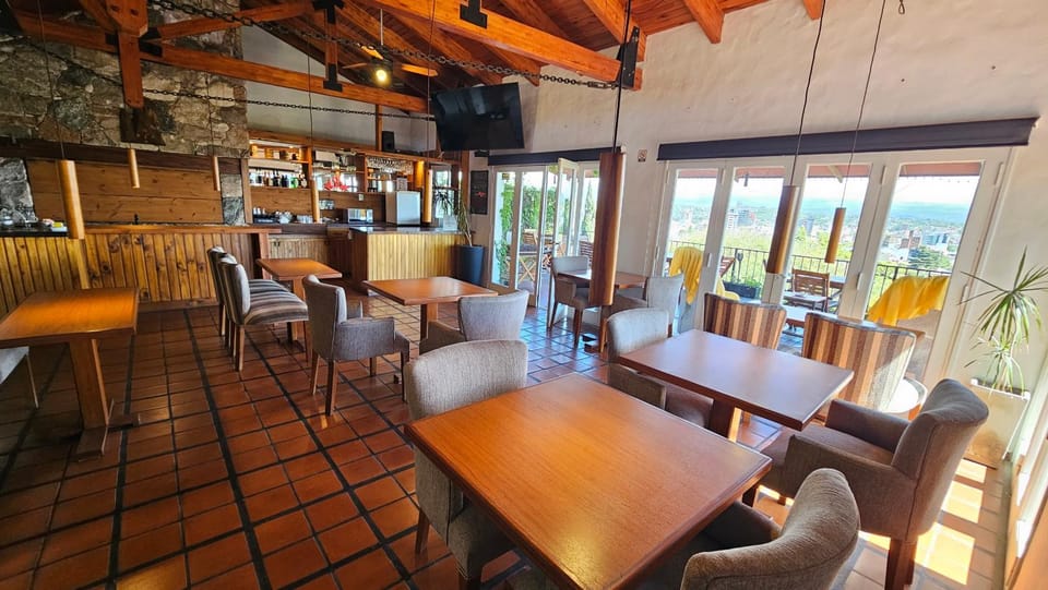 Casa Alta SUITES Solo Adultos Hotel in Villa Carlos Paz