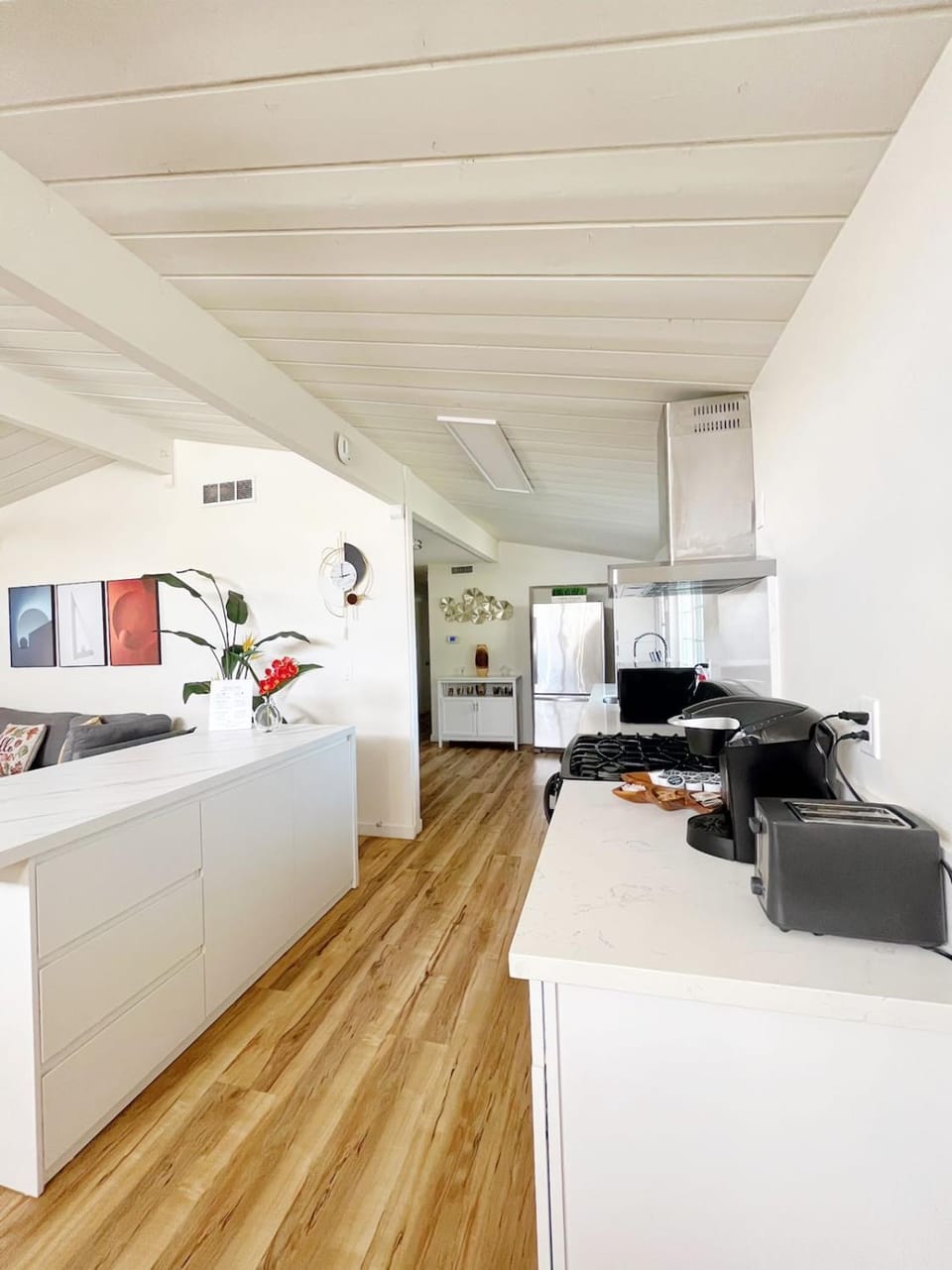 Coffee/tea facilities, Kitchen or kitchenette