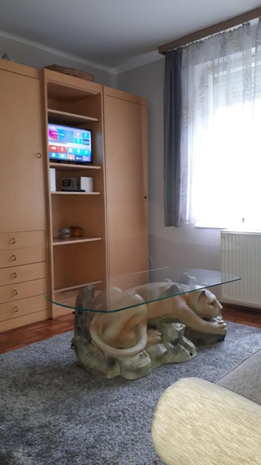TV and multimedia, Living room, Photo of the whole room