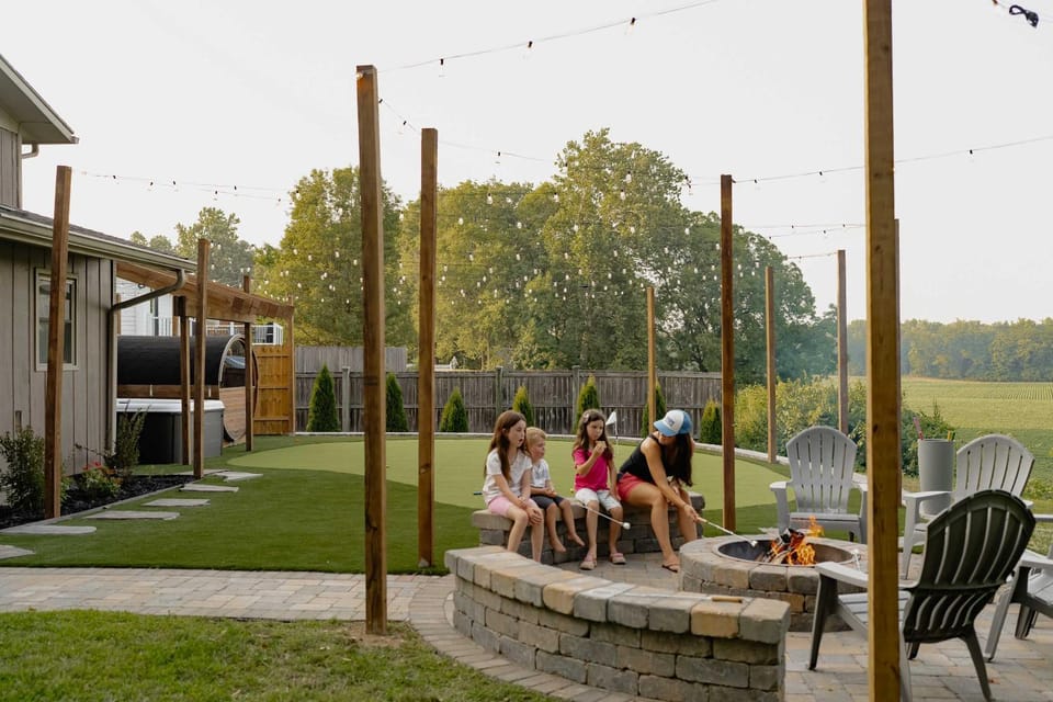 Patio, Natural landscape, Garden view, fireplace