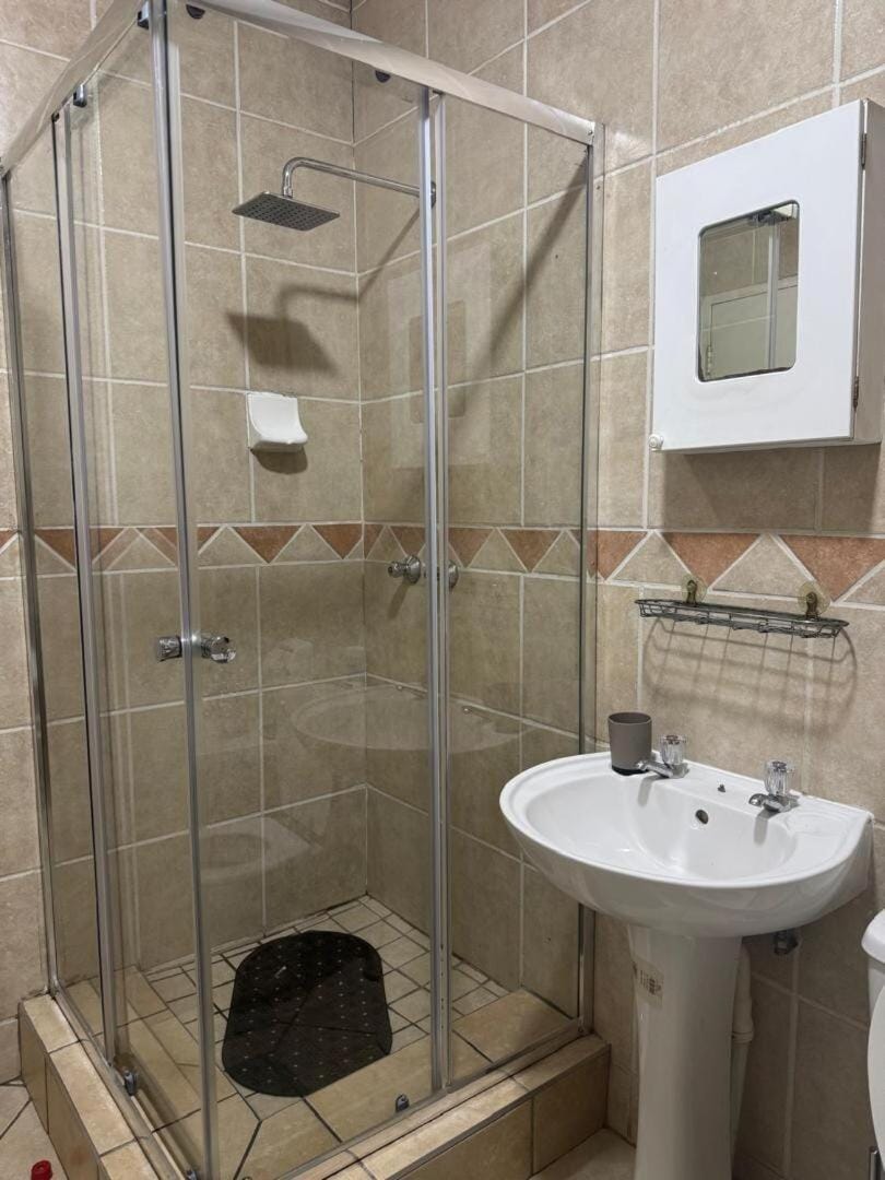 Midrand Apartment near Mall of Africa Apartment in Sandton