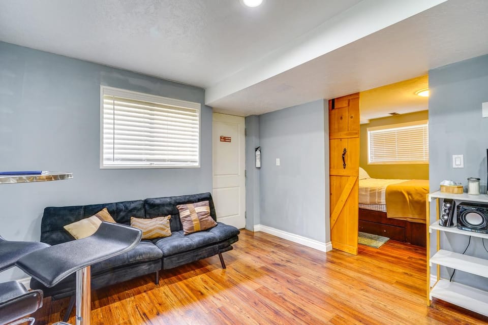 12 Mi to Temple Square: Cozy + Convenient Apt! Apartment in West Valley City