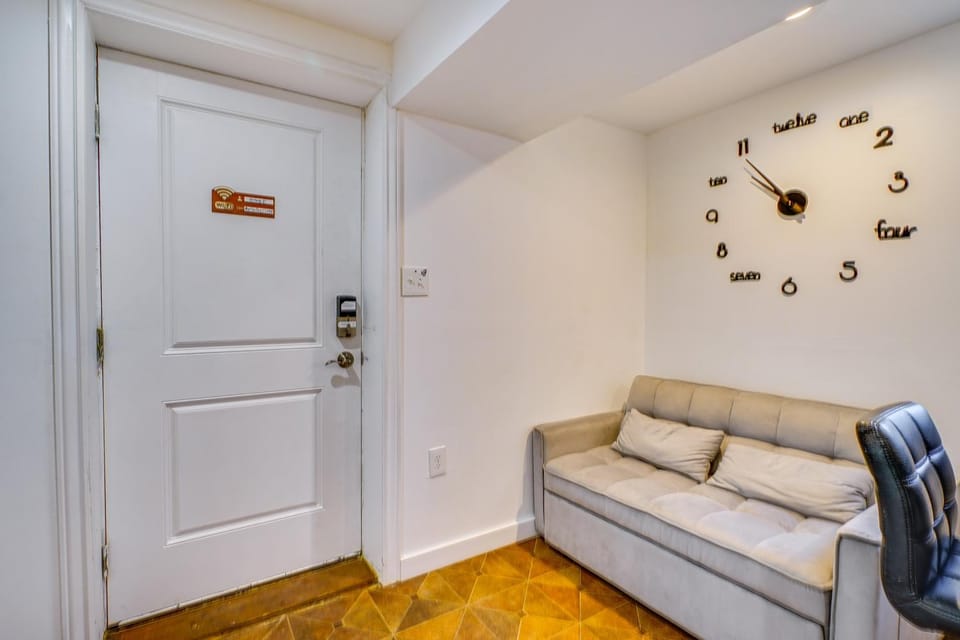Walk to Valley Park: Pet-Friendly SLC Apartment Apartment in West Valley City