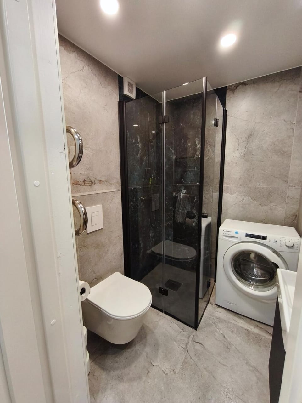 Shower, Toilet, Bathroom