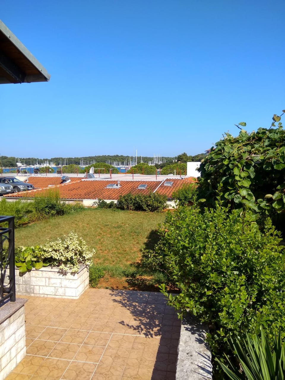 Garden view, Sea view