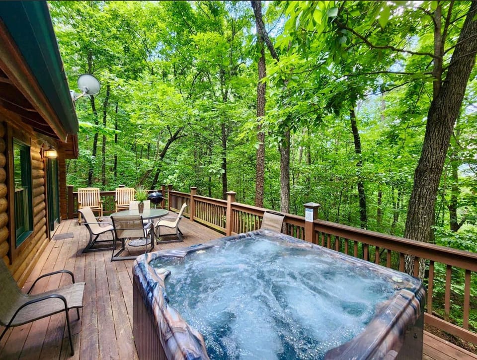 Hot Tub, Balcony/Terrace, Seating area