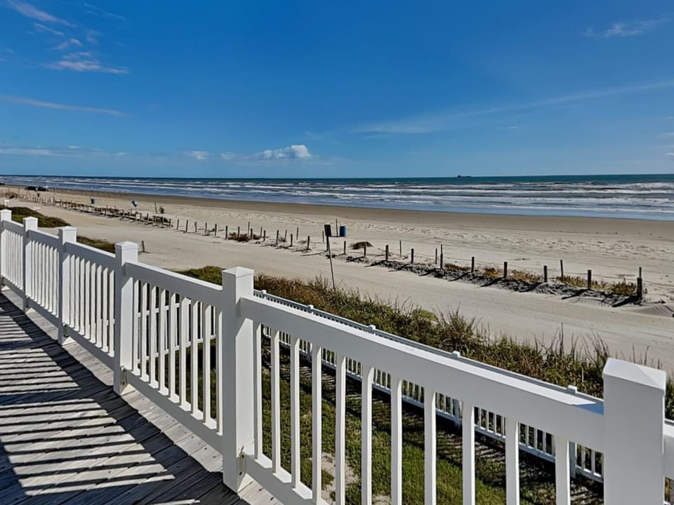 Day, Balcony/Terrace, Beach