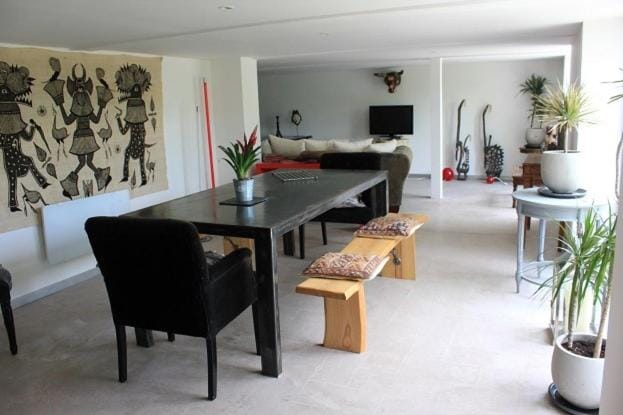 Loft 190 m2, 10 minutes from St Tropez Apartment in Nouvelle-Aquitaine