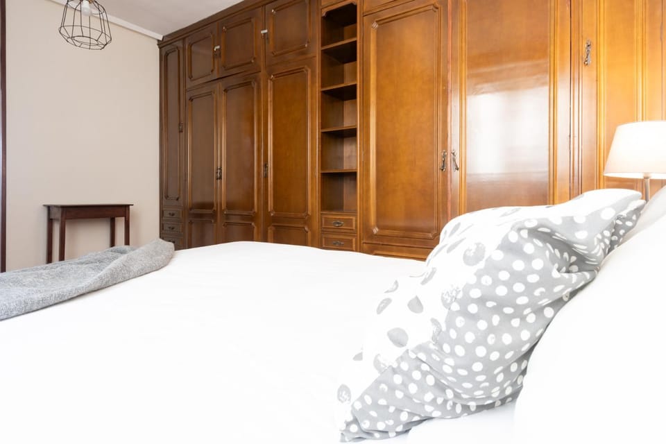 Bed, Bedroom, wardrobe